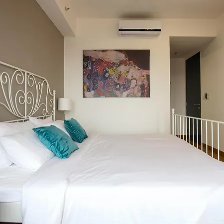 Casa Orient @ Macalister 218 ❈中路218东方之家 3Br 8Pax Apartment George Town Exterior photo