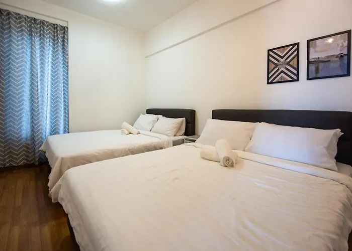 Casa Orient @ Macalister 218 ❈中路218东方之家 3Br 8Pax