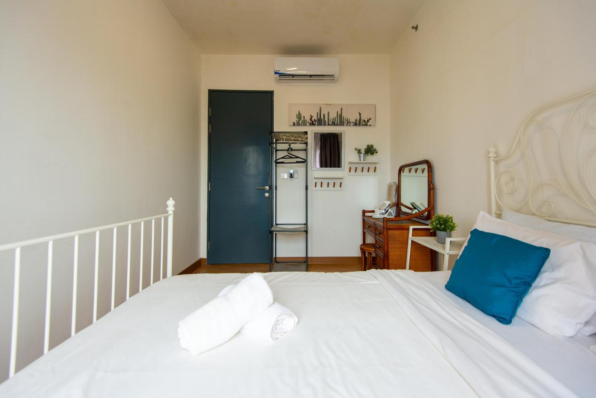 Apartment Casa Orient @ Macalister 218 ❈中路218东方之家 3br 8pax *