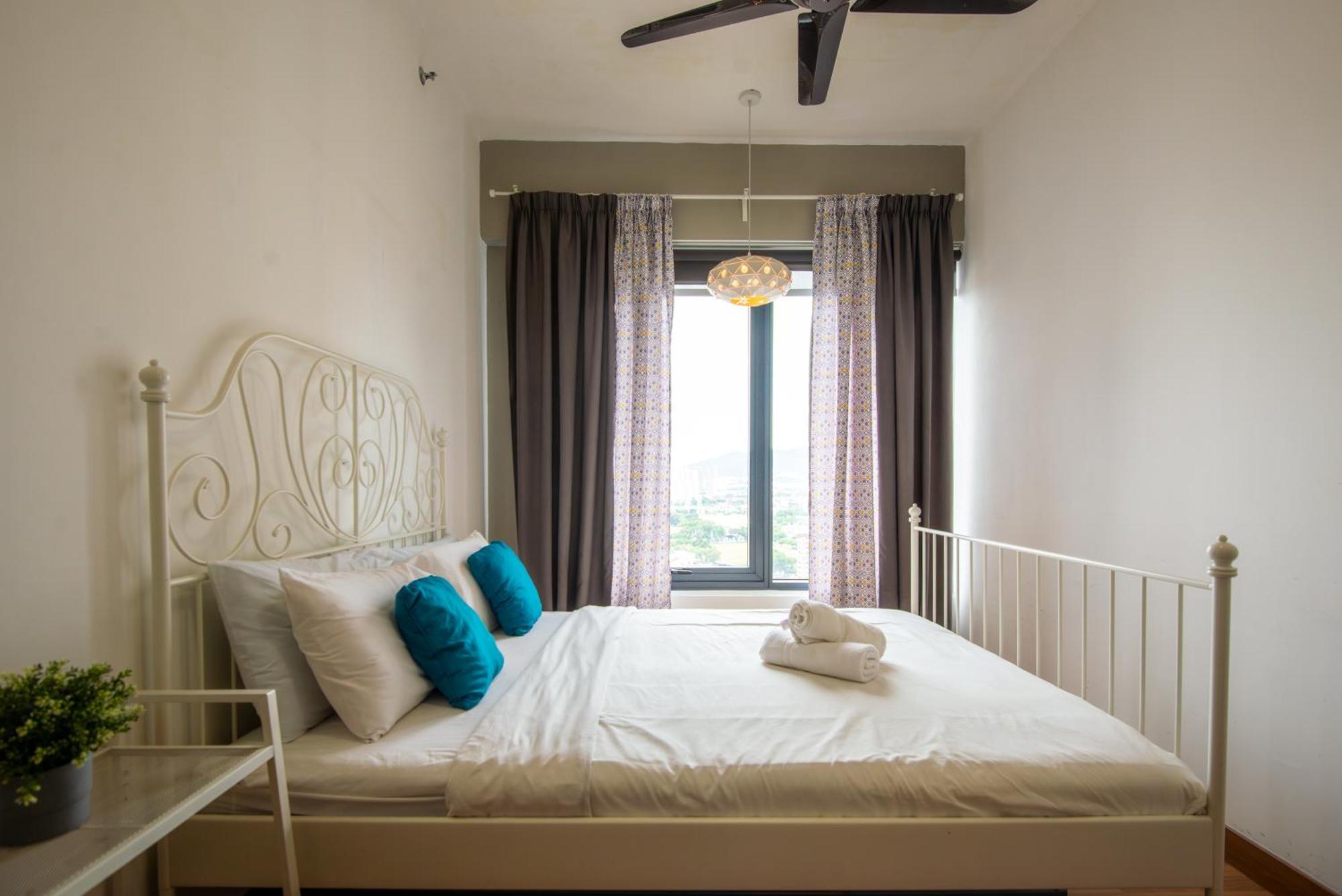 Casa Orient @ Macalister 218 ❈中路218东方之家 3br 8pax * George Town