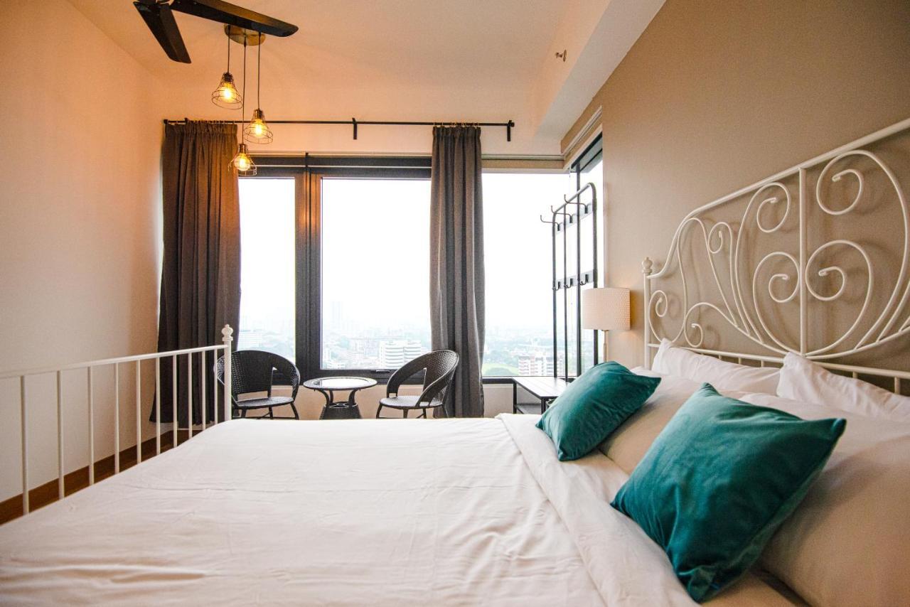 Apartment Casa Orient @ Macalister 218 ❈中路218东方之家 3br 8pax *
